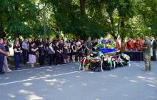 Прощання із полеглим воїном Богданом Югасом в Ужгороді