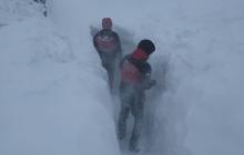 Зранку, 5 лютого, перемети снігу були до 2-х метрів 