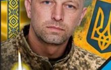 Захисник Ігор Лялько
