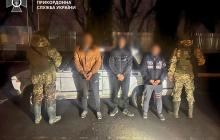 Затримані чоловіки, які намагалися штурмувати словацький кордон на "жигулі"
