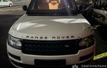 Цей «Range Rover» крадії переховували в Перечині 