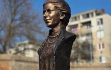Скульптура Лесі Українки