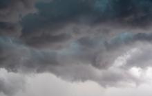 Небо, грозові хмари