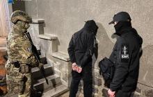 На Закарпатті СБУ затримала рекетирів, які «вибивалили» гроші від бізнесменів