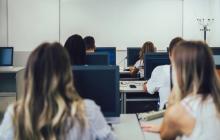 Діти за комп'ютерами