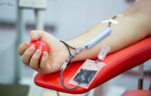 Процес забору крові у донора