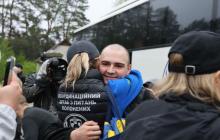 Звільнені з полону українські захисники