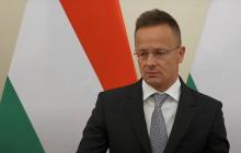 Петер Сіярто