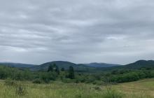 Закарпаття, гори, хмарне небо