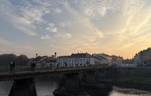 Пішохідний міст, Ужгород, річка Уж, площа Театральна, площа Корятовича