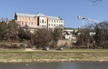 Ботанічна набережна в Ужгороді