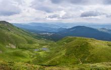 Краєвиди гірського масиву