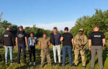 Переправники та утікачі