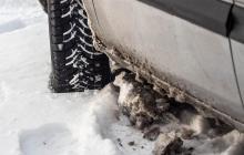 Машина у снігу