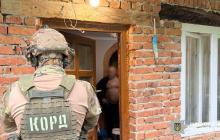 Підозрюваний і правоохоронці