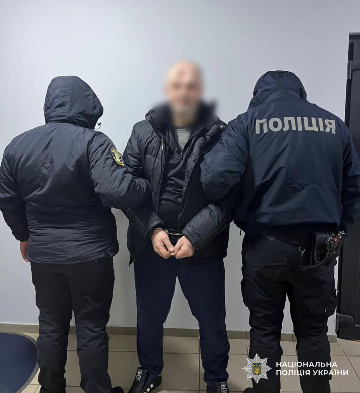 До 15 років тюрми загрожує закарпатцю за вбивство знайомого під час застілля